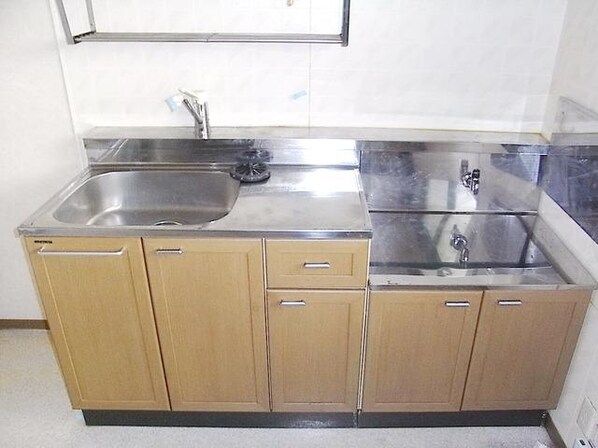 エントピア新秋津B棟の物件内観写真